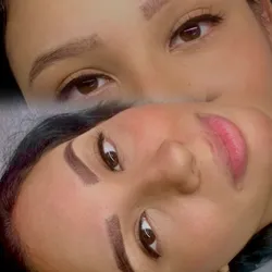 Corrección de Cejas