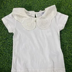 Blusa blanca de cuello 