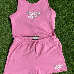 Conjunto rosado 