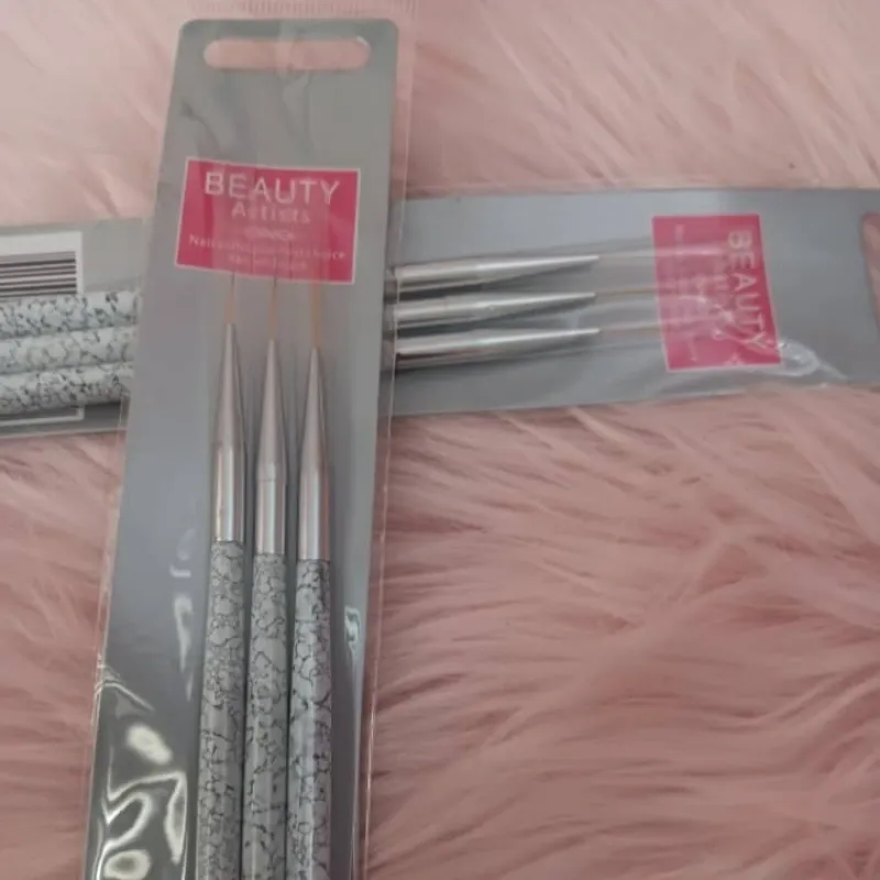 Set de Pincel Liner (3 pzas) - Kalanzi