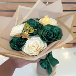 7 Rosas