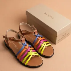 Sandalias de niña exclusivas
