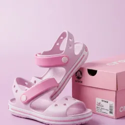 Sandalias de niña marca CROCS