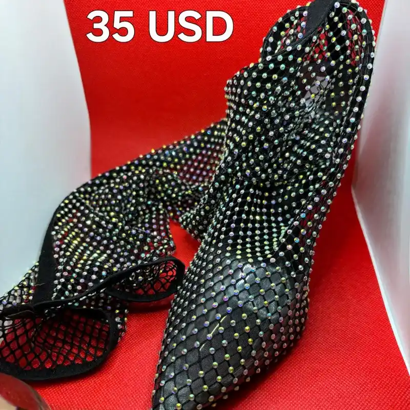 Tacones de mallas altas 