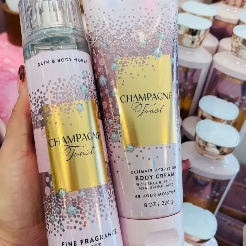 Champange Toast 🥂