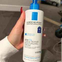 La Roche-Posay 💙