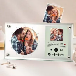 Cuadro de cristal con reloj