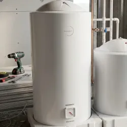 Calentador de agua RUDENKOV 50L