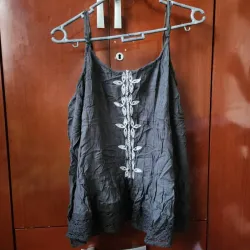 Blusa de Tirantes Gris Oscuro 