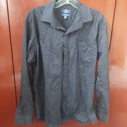 Camisa Negra de Mangas Largas