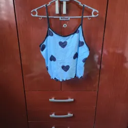 Top de Dormir Azul con Corazones