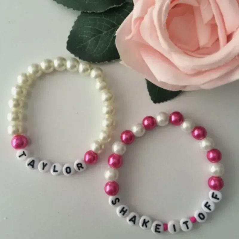 Pulseras swiftie