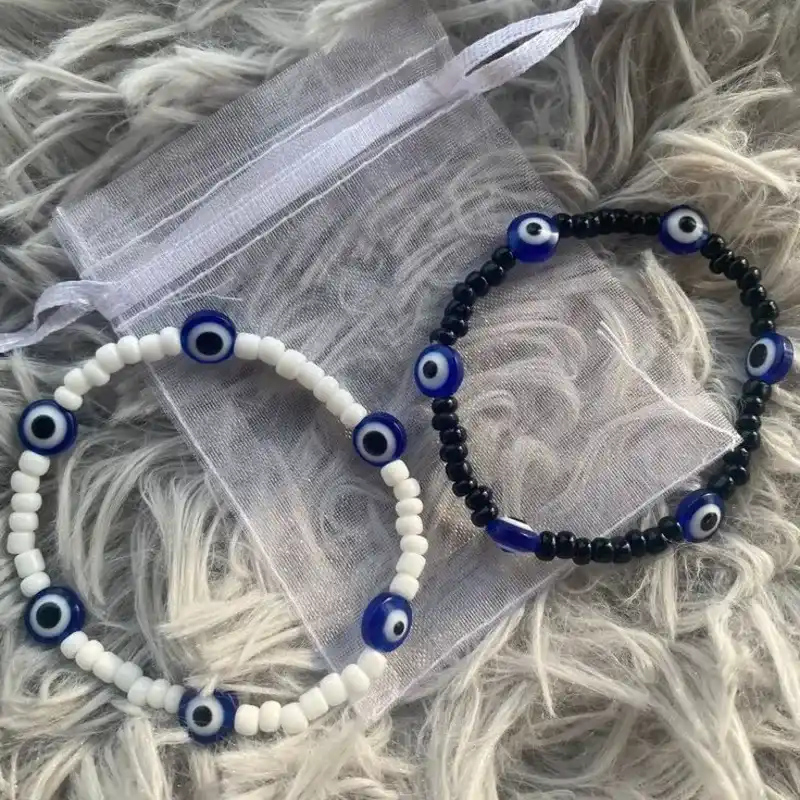 Pulsitos para compartir de ojo turco