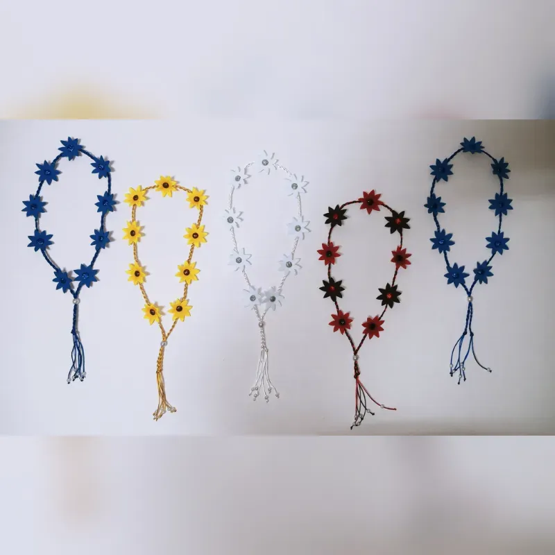 Diademas cortas de flores