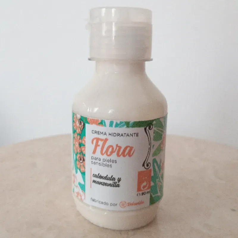 Crema hidratante Flora (Delavida)