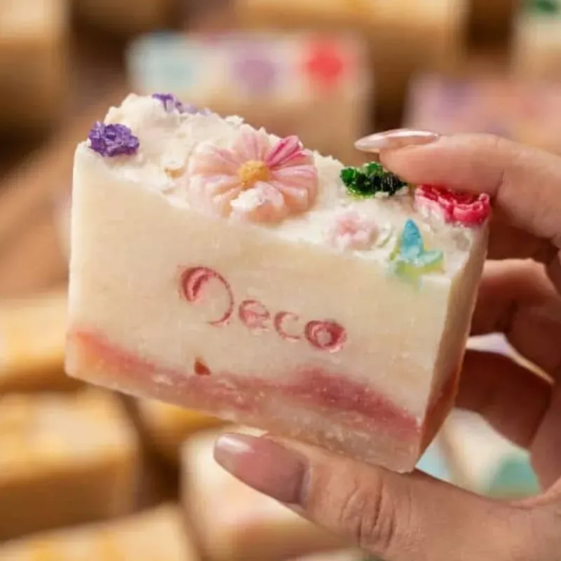 Jabón artesanal de Rosas de Damasco 120g (D'eco)