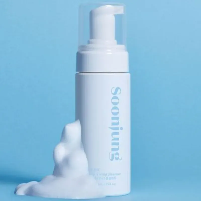 Limpiador Soon Jung pH 6.5 Whip ETUDE 150ml