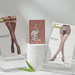 Medias + Paleta de Maquillaje