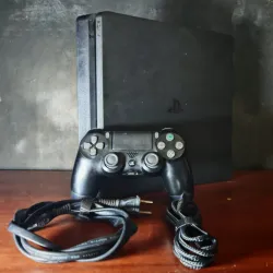 🕹️ PS4 Slim pirateada