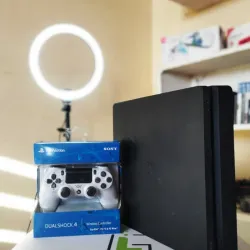 🌟🎮 PS4 Slim