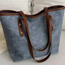 Cartera grande color azul