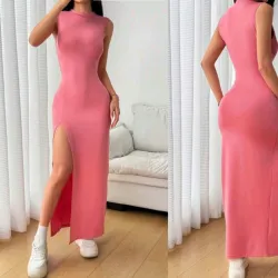 Vestido largo ajustado color rosa