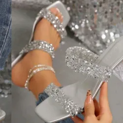 Zapatos tacón cuadrado bajo