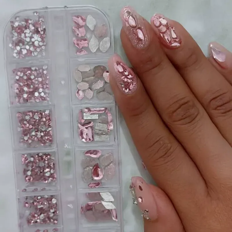 Caja de piedras (colores)