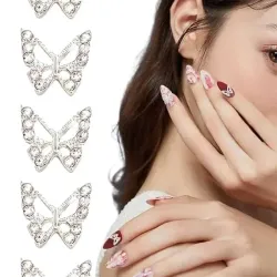 Mariposas metálicas plateadas