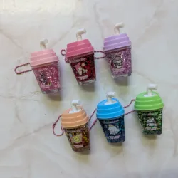 Brillo de labios en forma de vaso con absorbente 