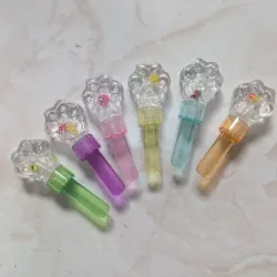 Brillos de frutas en forma de huella 