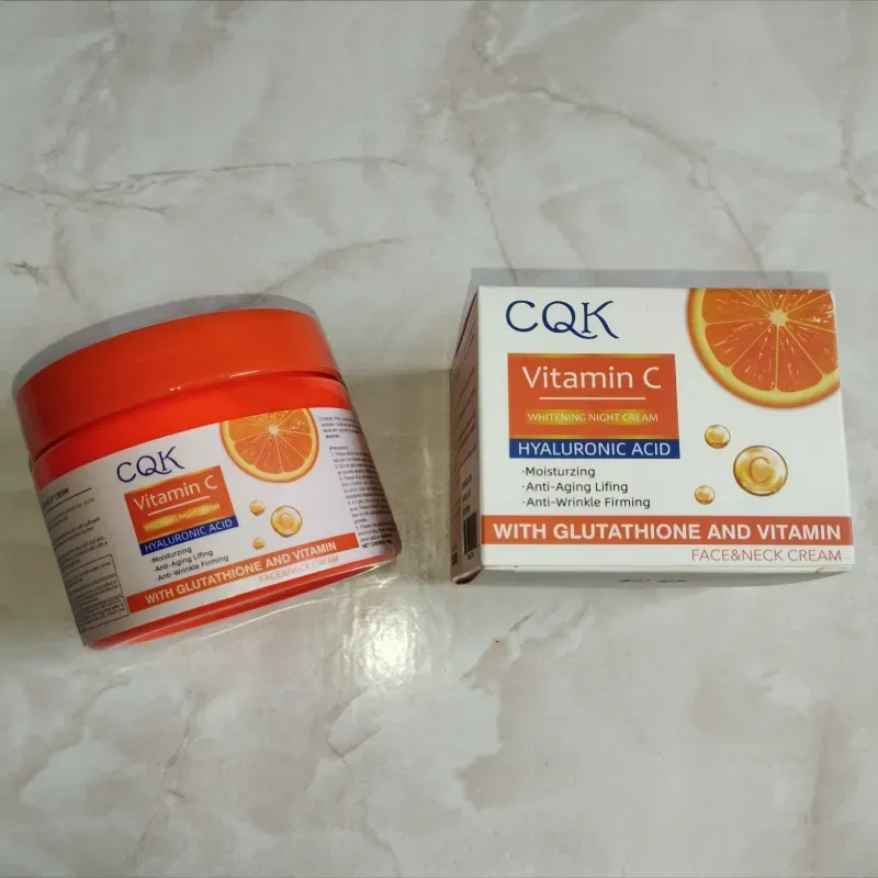 Crema facial blanqueadora de Vitamina C y Ácido Hialurónico de noche 