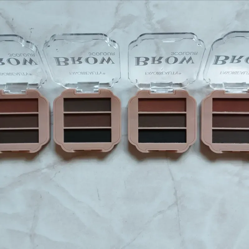 Paleta de sombras para las cejas