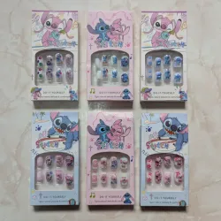 Uñas de niñas con diseño en 3D