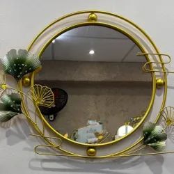 Espejo dorado decorativo