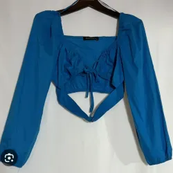 Blusa corta de mujer