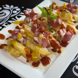SALCHIPAPA