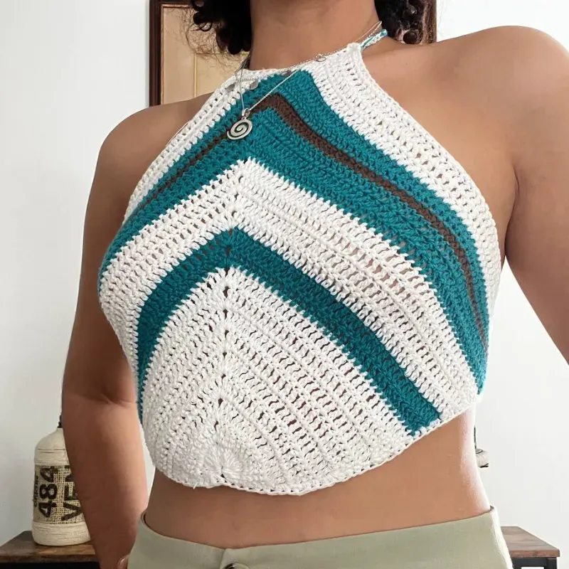 Blusa al cuello blanca