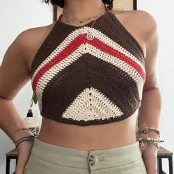 Blusa al cuello carmelita