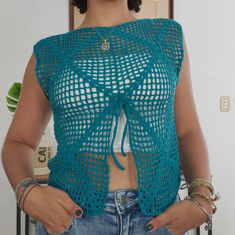 Blusa con apertura