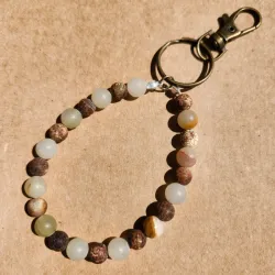Charm de ágata y jaspe marrón