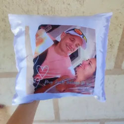✨ Cojín blanco de satín grande🤍