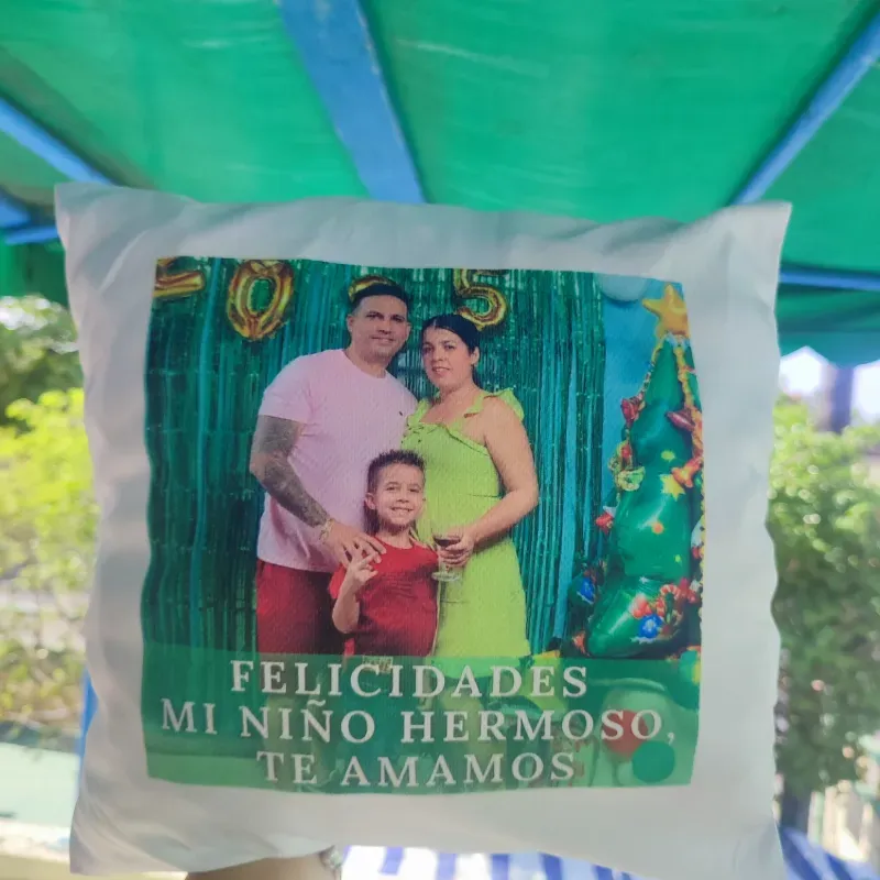 ✨ Cojín blanco grande 🤍