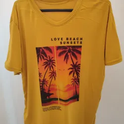 Pullover amarillo mostaza