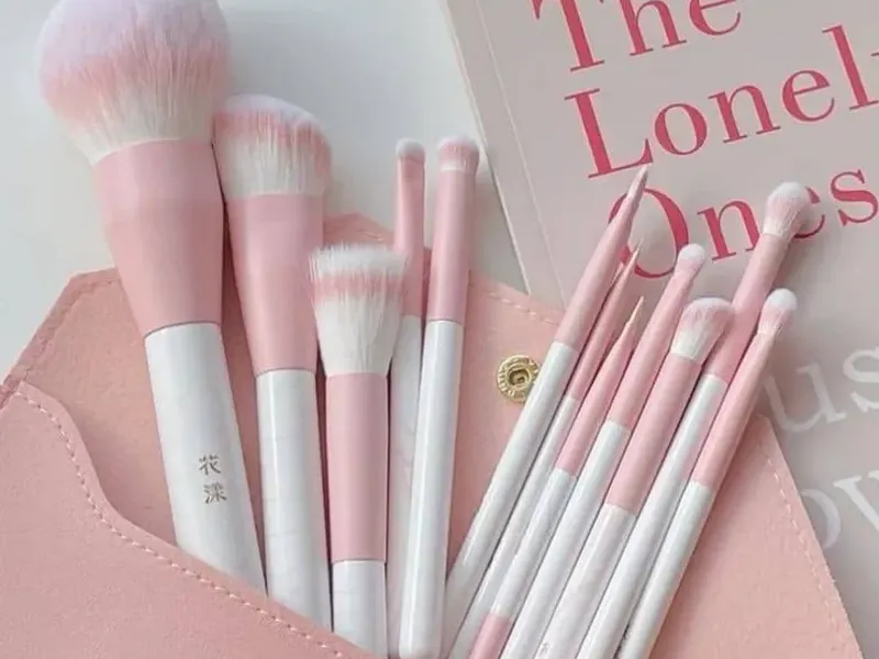 Brochas de maquillaje 🎀