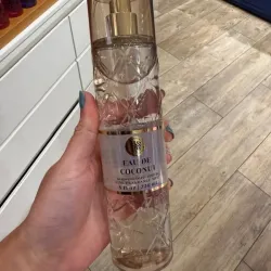 Colonia Eau de Coconut