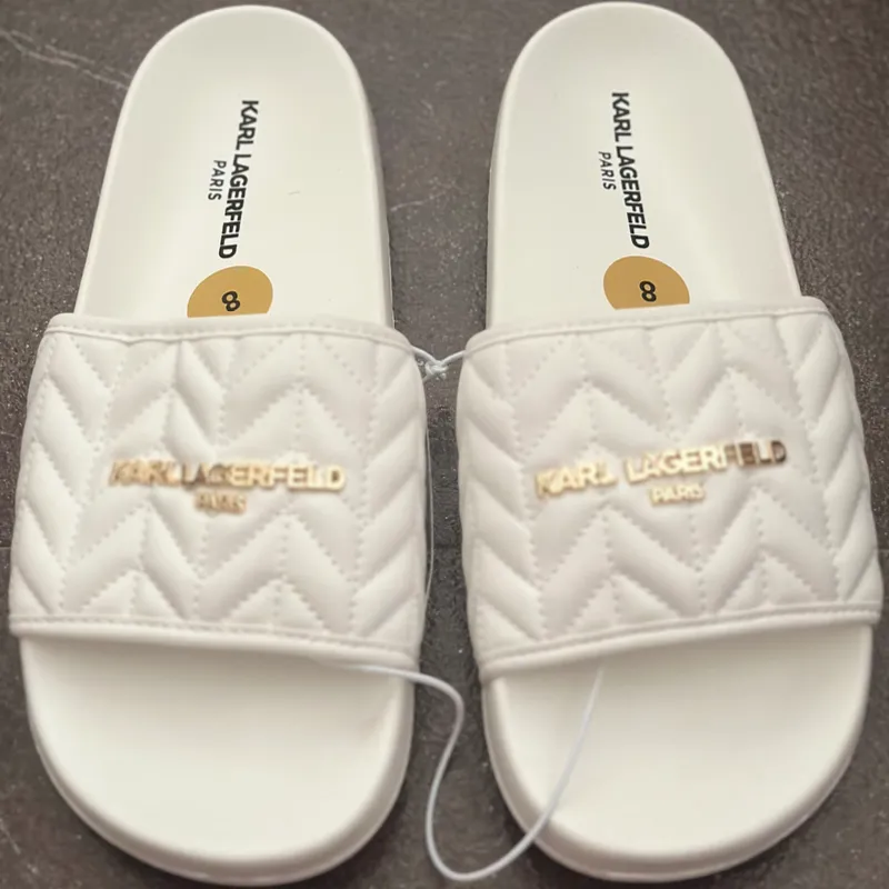 Chancletas Karla