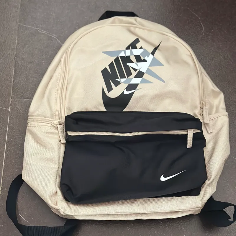 Mochila Nike 