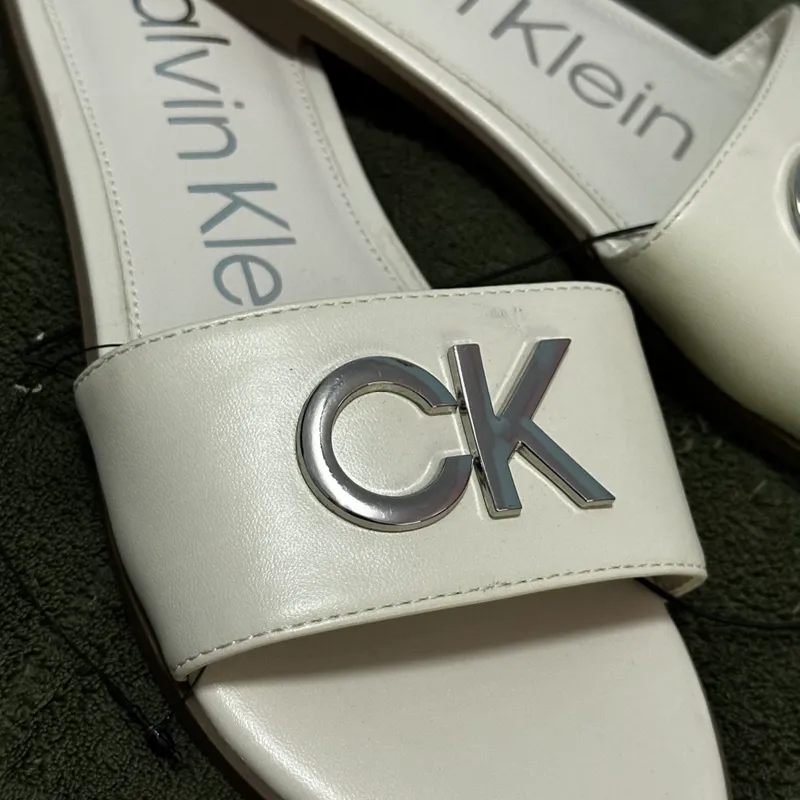 Sandalias Calvin Klein 