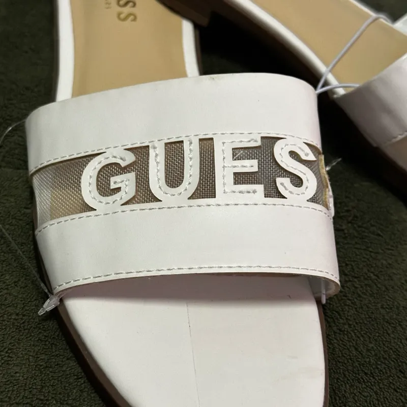 Sandalias Guess